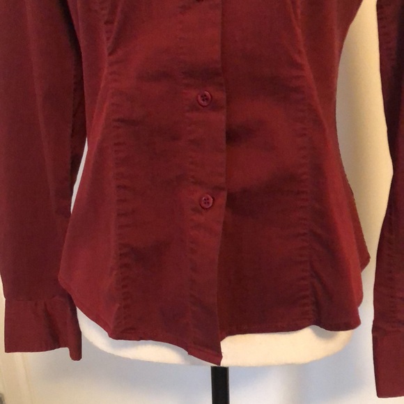Maroon Button Down Long-Sleeve Blouse - Picture 4 of 14